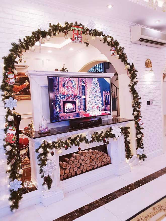 biet thu trieu do cua di bang trang tri giang sinh ruc ro - 6