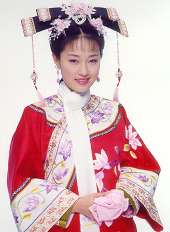 amp;#34;Hạ Tử Vyamp;#34; Mã Y Lợi cay đắng chịu cảnh bị chồng phản bội cả trong phim lẫn ngoài đời - 1