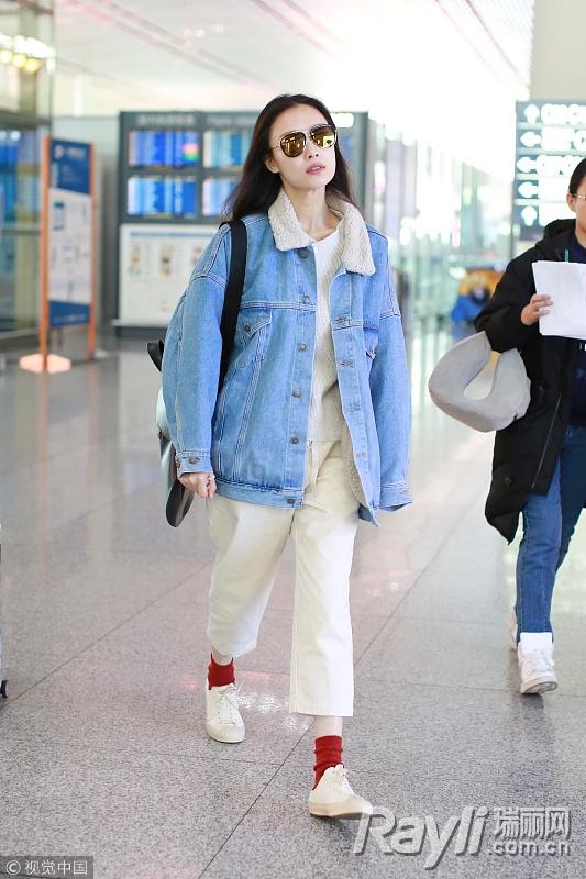 Mùa đông, áo khoác bò từ Á sang Âu nhìn đâu cũng thấy - 11