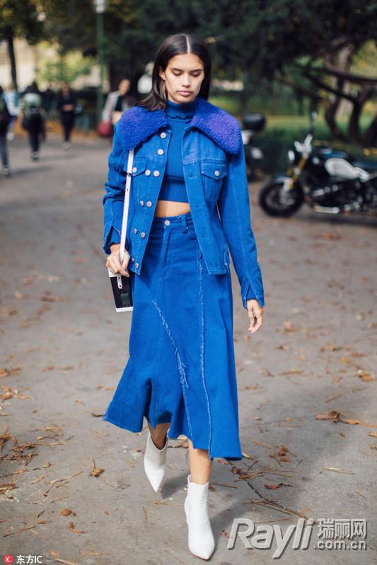 Mùa đông, áo khoác bò từ Á sang Âu nhìn đâu cũng thấy - 9