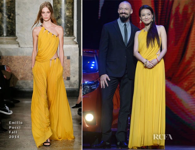 Hiếm có ngôi sao nào ngực lép mà chịu khó khoe như Thư Kỳ! - 9