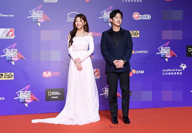 Ngôi sao 24/7: Công bố nguyên nhân amp;#34;tiểu Angelababyamp;#34; chết lõa thể trong bụi cây - 7