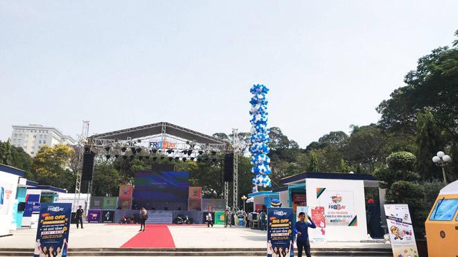 Sôi động 3 ngày mua sắm trực tuyến tại thành phố Hồ Chí Minh - 1