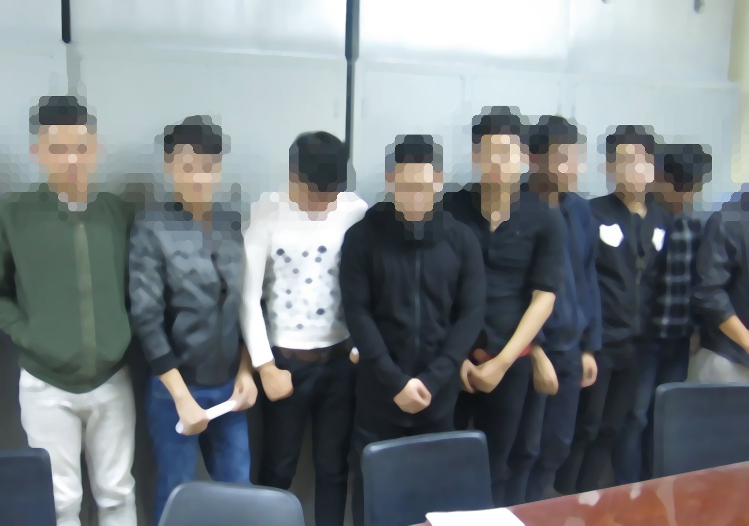 Tiết lộ bất ngờ của hot boy trong đường bán dâm Adam Hòa - 2