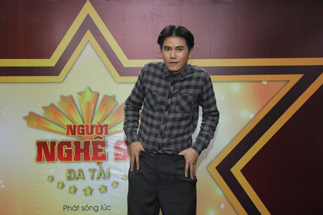 Việt Hương amp;#34;toát mồ hôi hộtamp;#34; vì cả đám trẻ phục sẵn, bủa vây ngay cổng trường quay - 15