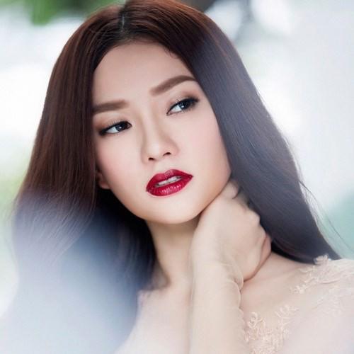 Ca sĩ Thu Thủy suy sụp vì ly hôn chồng đại gia: Hãy học Hồ Ngọc Hà! - 1