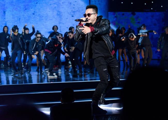 Sao đại chiến: Hà Lê - Phúc Bồ gây tranh cãi tính cá nhân trong tác phẩm nghệ thuật - 3