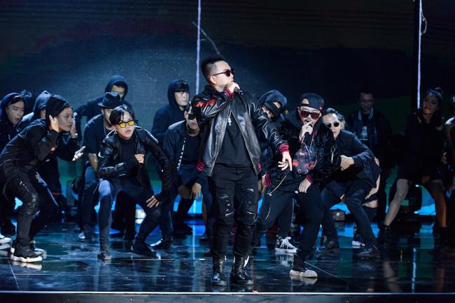 Sao đại chiến: Hà Lê - Phúc Bồ gây tranh cãi tính cá nhân trong tác phẩm nghệ thuật - 2