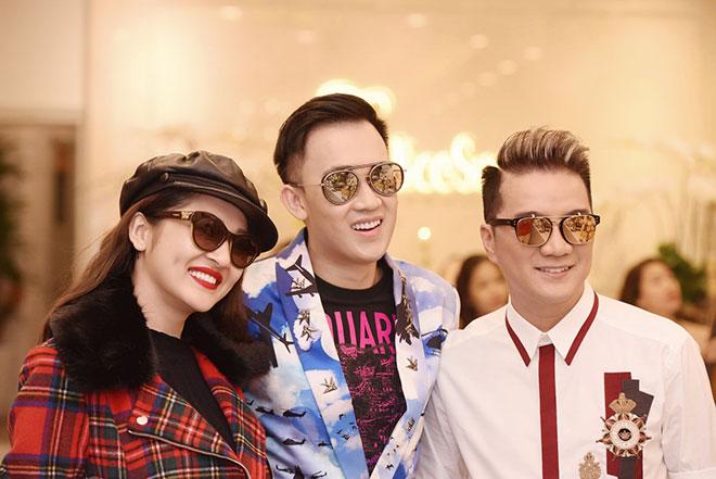 Hồ Ngọc Hà “trốn” Kim Lý hội ngộ dàn sao khủng tại Hà Nội - 9