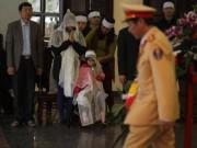 Tin trong nước - Xót thương gia cảnh của trung tá CSGT bị nam thanh niên tông tử vong