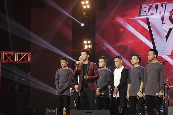 Xuân Bắc khiến Mỹ Linh amp;#39;khó chịuamp;#39; khi đứng chen giữa dàn trai đẹp - 5