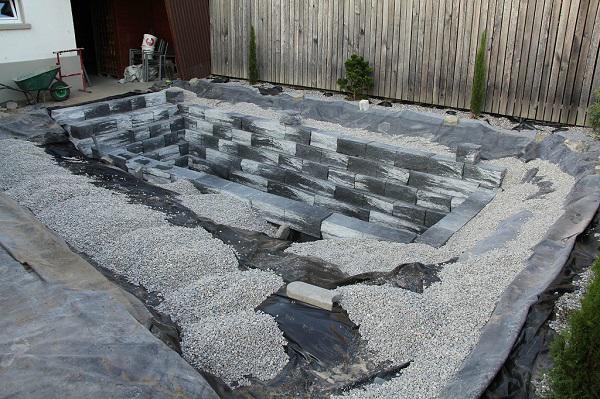 tu xay be boi thien nhien tuyet dep, ba bo con khien hang xom "phat ghen" - 9