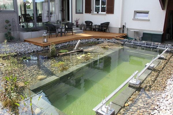 tu xay be boi thien nhien tuyet dep, ba bo con khien hang xom "phat ghen" - 17