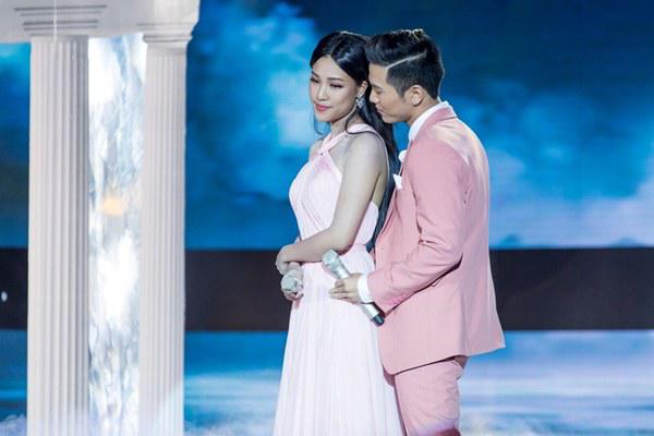 Cặp đôi hoàn hảo: Đây chính là khoảnh khắc đẹp nhất từ trước đến nay của Hòa Minzy! - 17