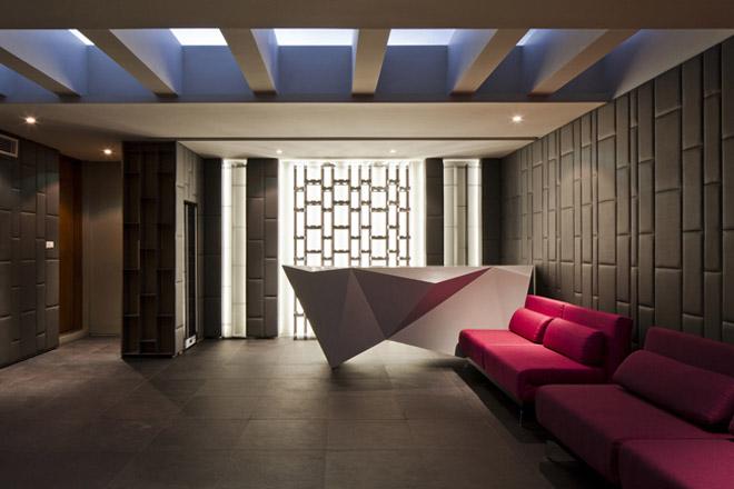 “treo” ho boi len noc, can biet thu sai gon gay sot tren bao tay - 19