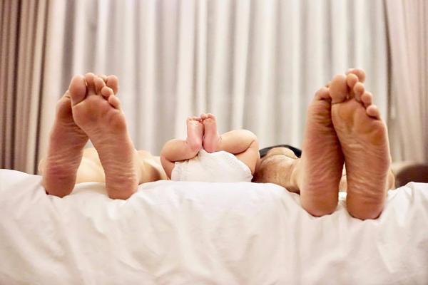 Sau sinh 2 tháng, nữ MC thốt lên: amp;#34;Tôi đã sai khi nghĩ cho con bú là chuyện đơn giản!amp;#34; - 7