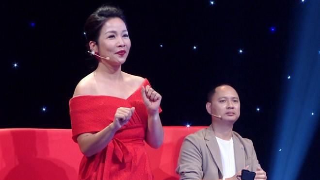 Phương Uyên: amp;#34;Mỹ Linh cũng chỉ nhờ chồng mà thôi” - 19