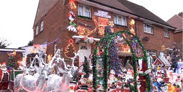 dua dai hang xom, gia dinh suot 16 nam “bien” nha thanh khu vui choi giang sinh tuyet dep - 3