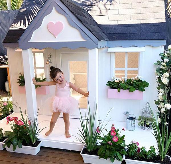 ngo ngang “lau dai mini” hon tram trieu sang chanh cua co be chua tron…3 tuoi - 19