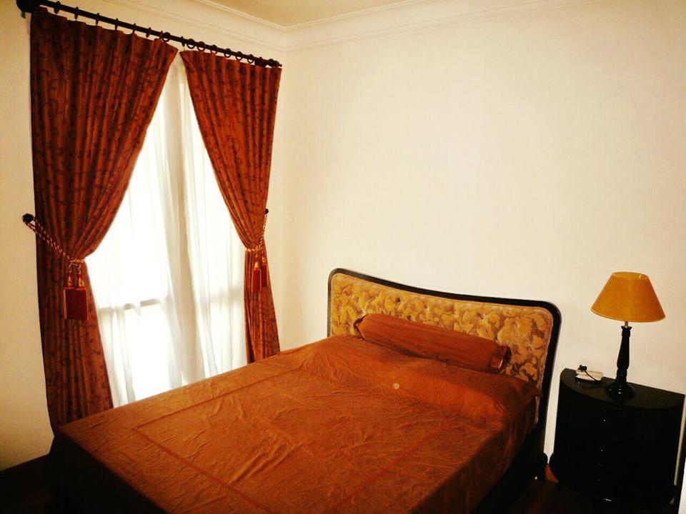 bat ngo voi noi that qua doi gian di trong can ho dat gia cua tai tu johnny tri nguyen - 5