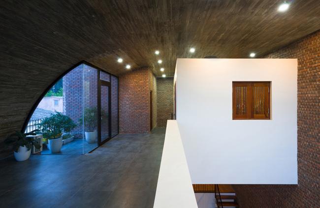 can biet thu “doc nhat thanh vinh” noi ban bat tren bao my - 15