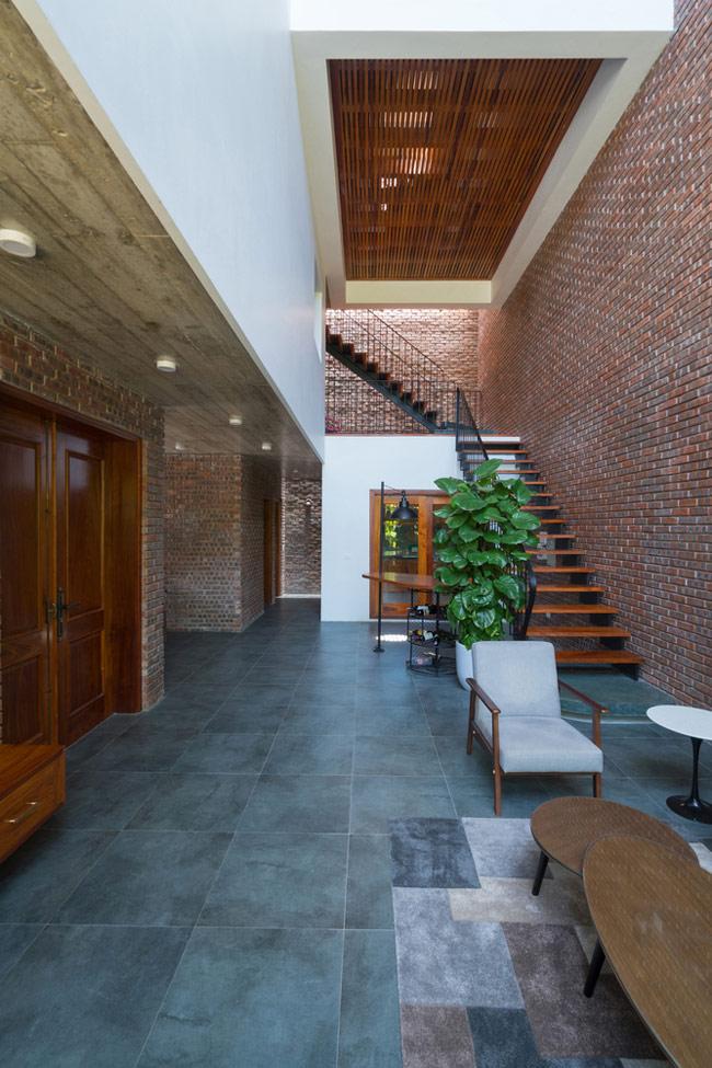 can biet thu “doc nhat thanh vinh” noi ban bat tren bao my - 10