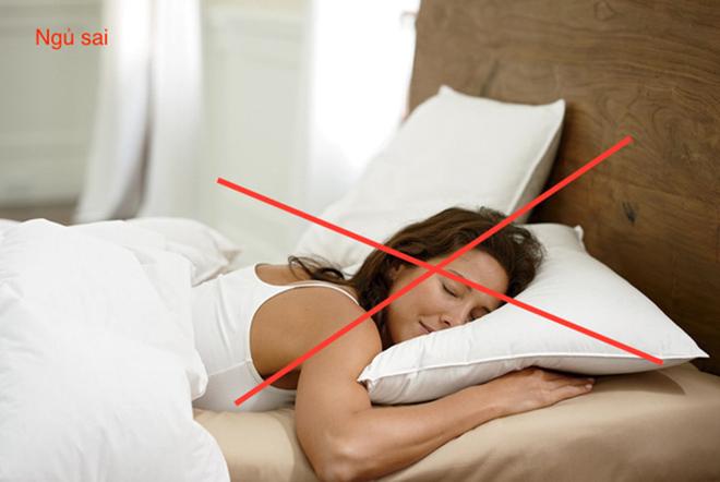Cắt mí mắt hỏng: Do bác sĩ hãy do cách chăm sóc hậu phẫu thuật? Đâu là cách giải quyết? - 6