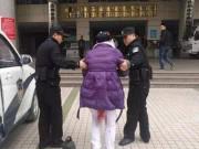 Tin tức - Cô gái 21 tuổi sinh con xong ném vào thùng rác, rồi thản nhiên tiếp tục làm việc