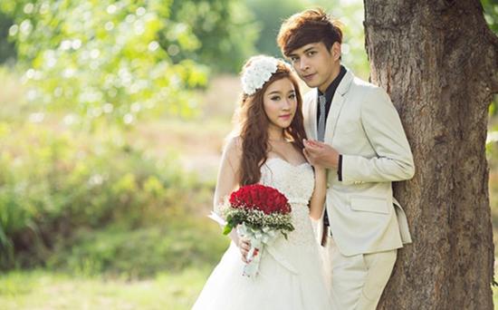 Vợ cũ Hồ Quang Hiếu tiết lộ nam ca sĩ nhiều lần ngoại tình khiến cô phải ly hôn - 1