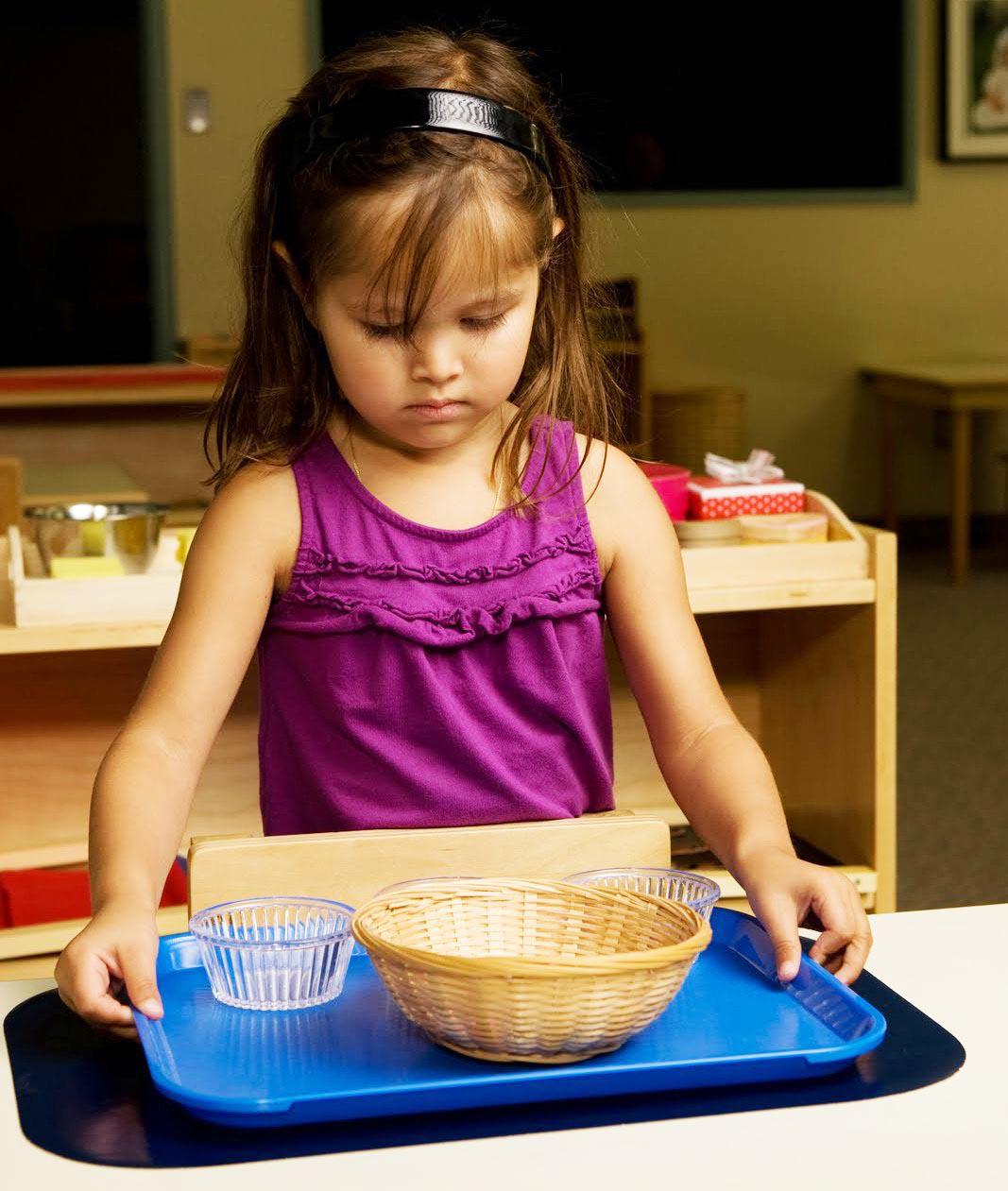 6 hoạt động Montessori đơn giản cha mẹ nào cũng có thể dạy con tại nhà - 4