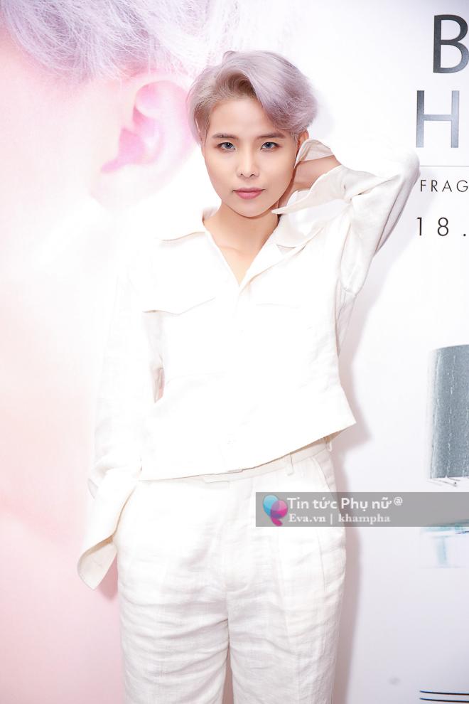 Vũ Cát Tường: amp;#34;Thật ra, trong tôi có cả hai phần nam và nữamp;#34; - 2