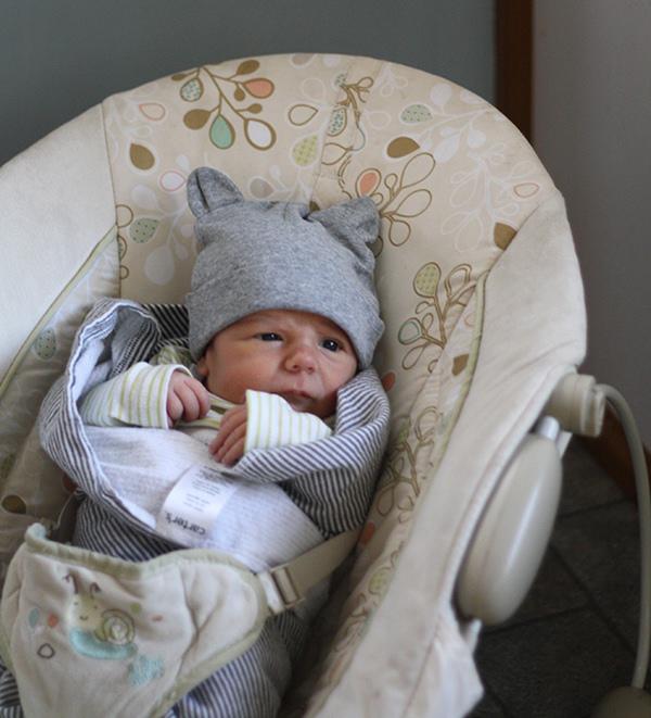 Sóng điện thoại có ảnh hưởng đến trẻ sơ sinh không? - 1