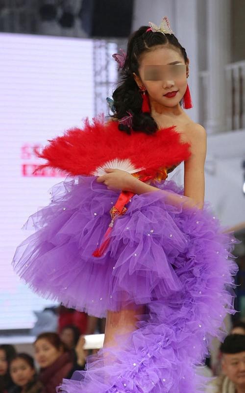 Đất nước tỷ dân có nhiều show nội y bị “ném đá” nhất năm 2017 - 4