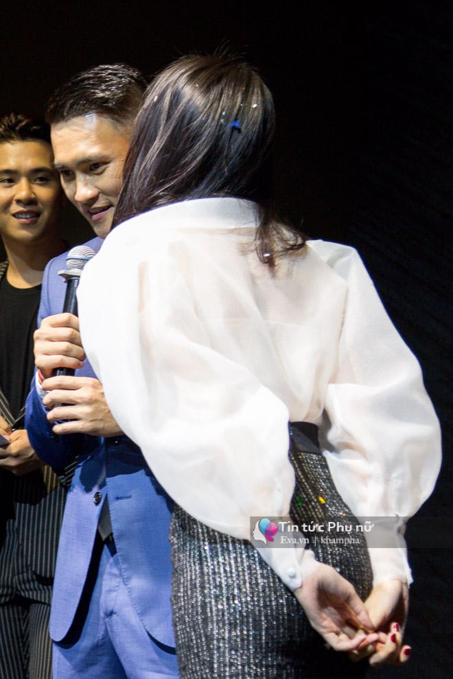 Sau nhiều năm yêu và cưới nhau, Công Vinh dành tặng Thuỷ Tiên món quà đầy bất ngờ - 5