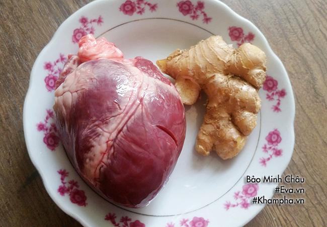 Tim lợn rang gừng đậm đà, trôi cơm ngày lạnh - 1