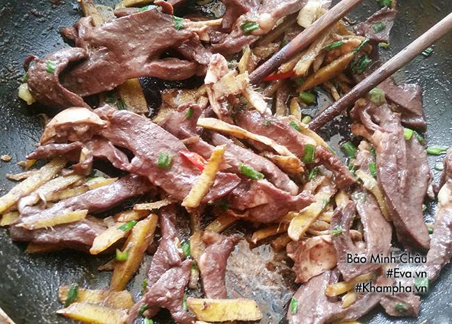 Tim lợn rang gừng đậm đà, trôi cơm ngày lạnh - 6