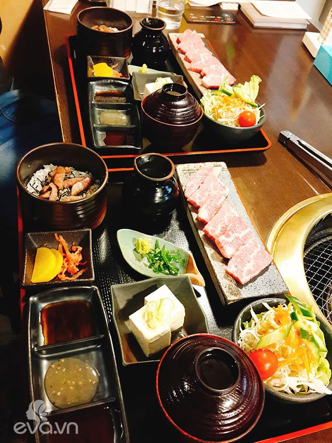 Tận mắt thấy quê hương của chú mèo máy Doraemon - làng Shirakawago đẹp như cổ tích - 3