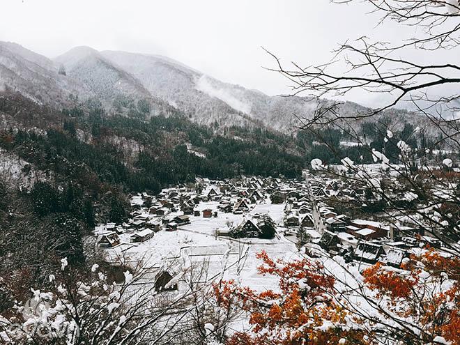 Tận mắt thấy quê hương của chú mèo máy Doraemon - làng Shirakawago đẹp như cổ tích - 4