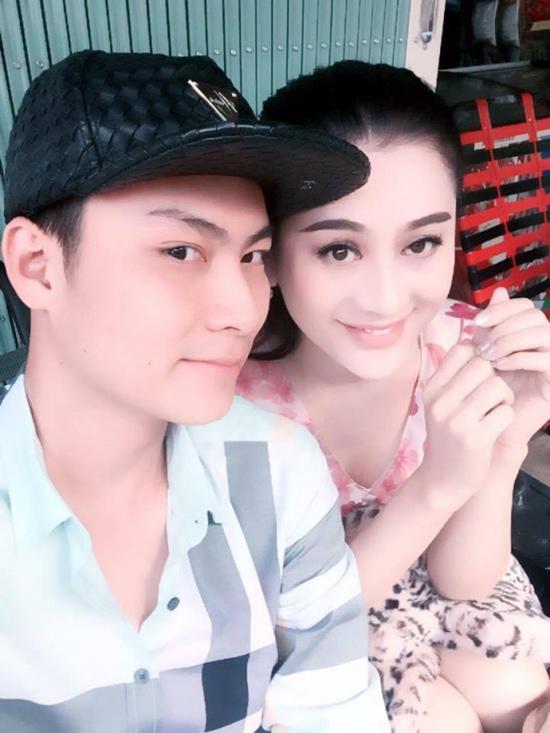 Những điều chưa biết về ông xã kém 8 tuổi của Lâm Khánh Chi - 3