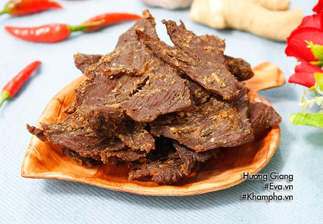 Tự làm khô bò Hồng Kông tuyệt ngon đãi khách ngày Tết Dương lịch - 9