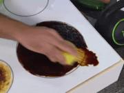 Nhà đẹp - Miếng mút mặt cười: Loại mút "thần thánh" cọ sạch mọi vết bẩn cực tiện lợi cho chị em