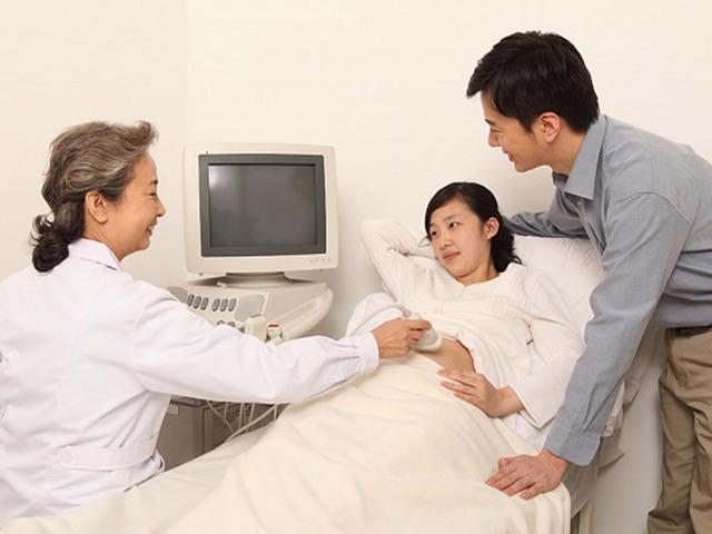 Để con không bị dị dạng toàn thân, bà bầu cần làm những xét nghiệm gì?