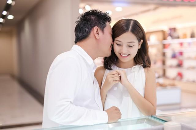 Khánh Hiền lần đầu tiết lộ cuộc sống vợ chồng sau khi kết hôn - 4