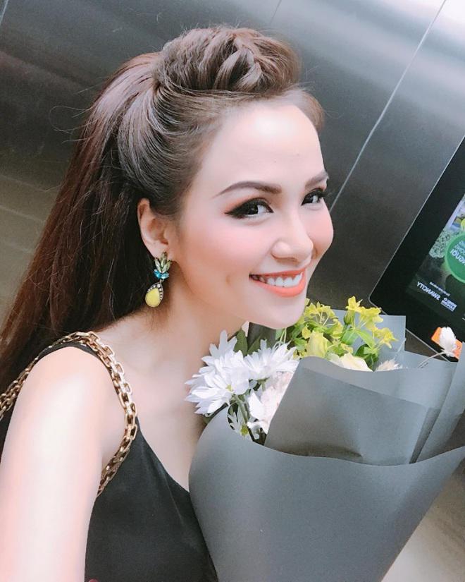Xem loạt sao Việt làm gì trong ngày cuối cùng của năm 2017 - 5