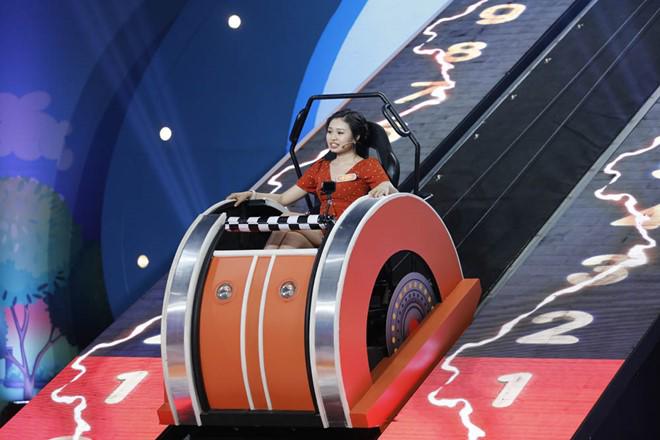 bat ngo khi ban trai dieu nhi khong the phan biet ga trong va ga mai, tran thanh "bo tay" - 3