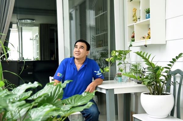 can canh can biet thu nha vuon trang toat, dep me ly moi tu sua cua mc quyen linh - 9