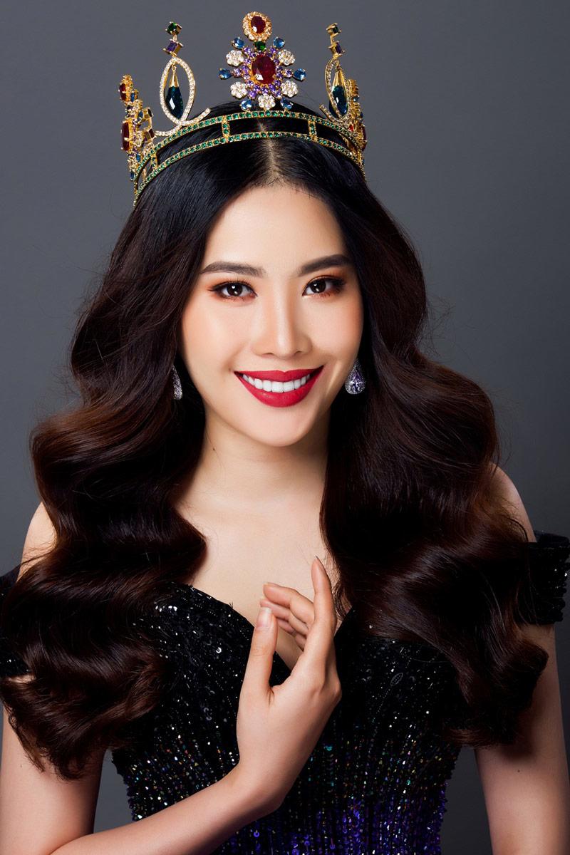 nam em doi vuong mien, dien vay xe bat tan khoe body khong chut mo thua - 3