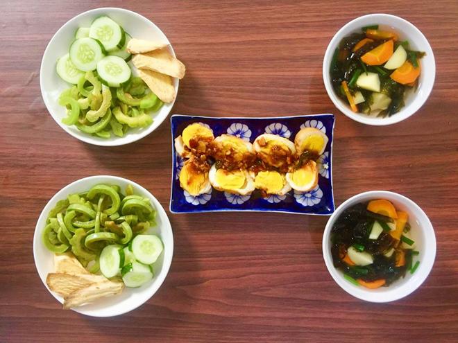 vo dam khoe cac bua sang “khac nguoi”, du mon man, nhat mam com thinh soan - 3