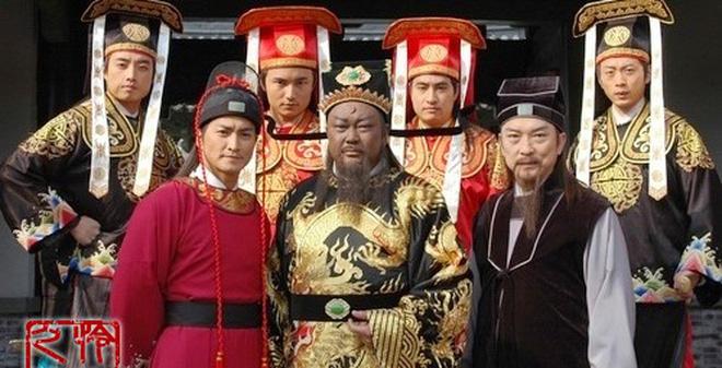 U60 chẳng chịu lấy ai, amp;#34;Triển Chiêu đẹp trai nhất màn ảnhamp;#34; Hà Gia Kính độc thân không con cái - 5