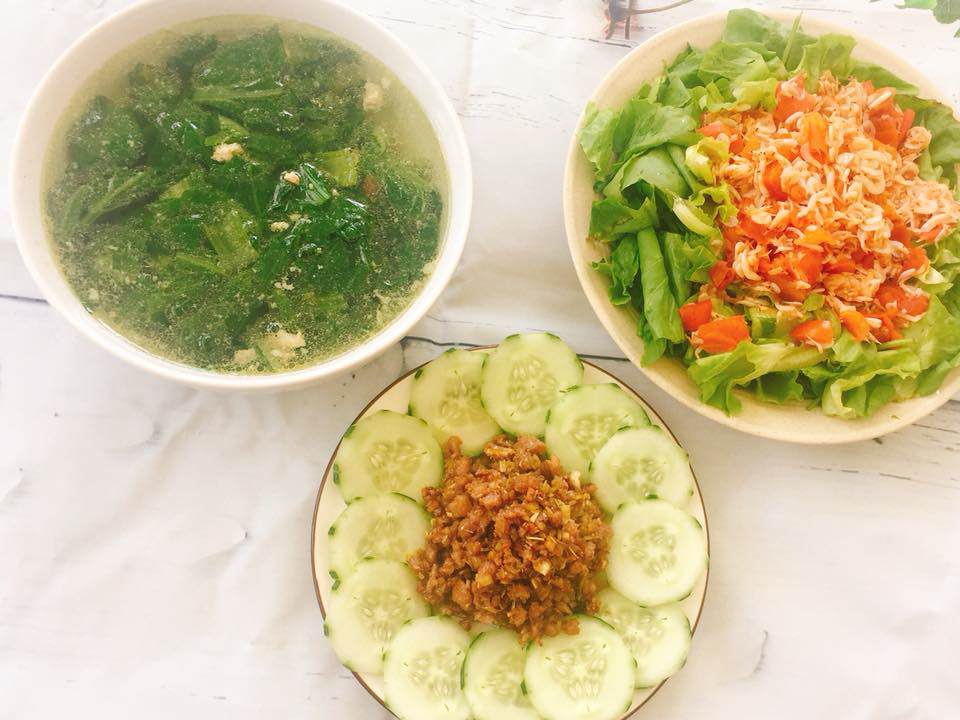 9x khoe những mâm cơm chỉ 60 nghìn 2 bữa khiến chồng cứ “xui” bỏ việc mở quán ăn - 8
